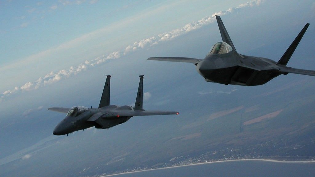 俄国防预算微降，仍重金投入先进武器研发