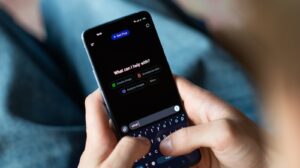 ChatGPT未禁法律医疗建议，但不可全信其言