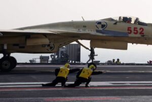 辽宁舰到福建舰，中国迈入三航母时代