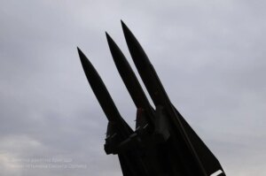 乌军击落14枚俄导弹及405架无人机，含2枚“匕首”