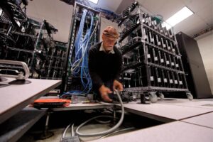 美军用1760台PS3构建超级计算机，成本仅200万美元