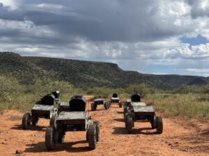 “Swarmbotics推出FireAnt无人地面战车，专克坦克”