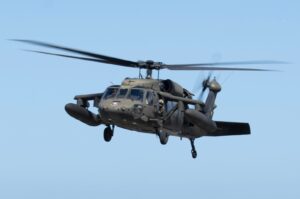 美陆军拟停购新直升机，转向无人机系统