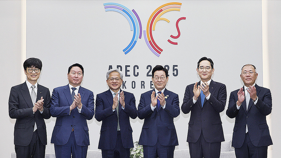 韩国启动“双轨”AI战略，加速物理AI发展