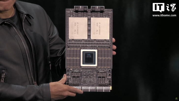 黄仁勋宣布英伟达 Rubin GPU 进入生产线，获 HBM4 样品