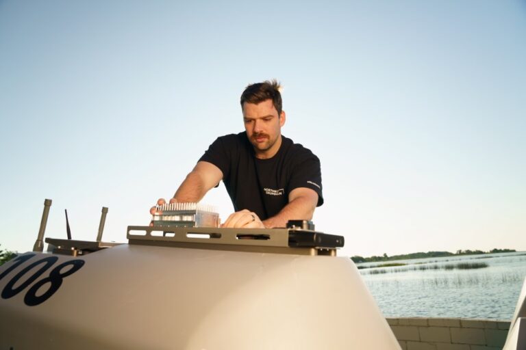 诺格公司展示小型无人机电子战技术