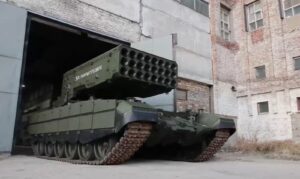 俄军接收新型热obaric火箭发射器，提升无人机防护能力