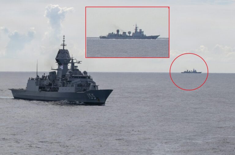 中国军舰监视美澳菲联合军演