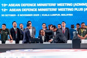 东盟防长会议聚焦边境稳定、AI威胁与灾害响应