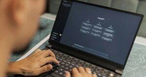 测试四款ChatGPT提示生成器，这款最实用