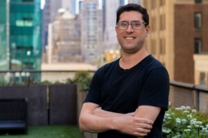 VAST Data与CoreWeave达成11.7亿美元合作，推动下一代AI发展