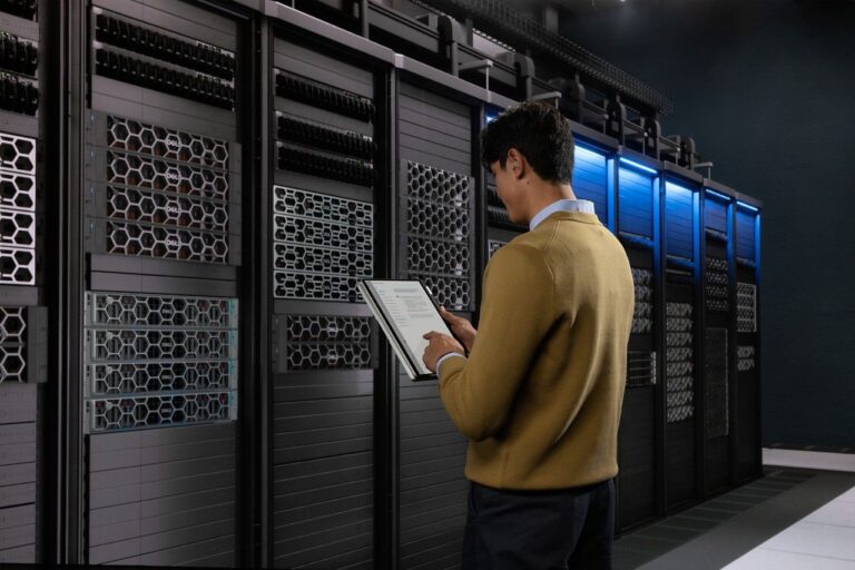 戴尔PowerEdge服务器助力企业高效应对AI算力需求