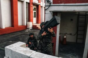 台湾军方寻求开发便携式反无人机系统