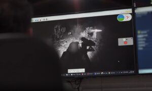 乌克兰伤兵被困33天，地面机器人勇救生命