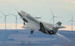 意大利莱昂纳多将生产Kizilelma无人战斗机