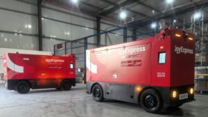 京东物流无人配送车出海沙特，订单量已实现近 700% 的增长