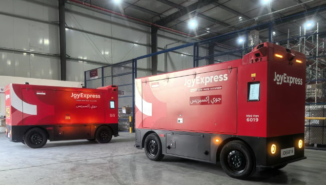 京东物流无人配送车出海沙特，订单量已实现近 700% 的增长