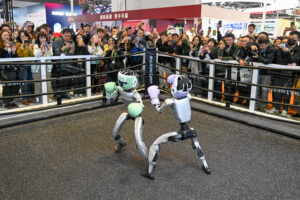 进博直击｜技术装备展区：集结全球尖端科技，一起装备未来