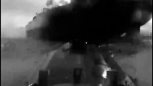 乌克兰海军无人机袭击黑海俄油轮