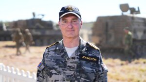 政府宣布国防改革，成立独立机构确保项目按时预算完成