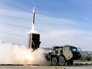 日本考虑放宽导弹出口限制，拟向菲律宾出售防空系统