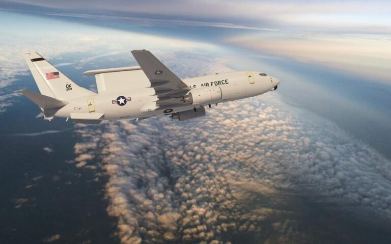 国会力挺波音E-7预警机，国防部取消合同后重获资金支持