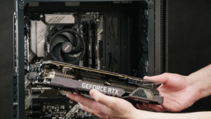 英伟达GPU制造内幕：全球合作推动AI硬件革命