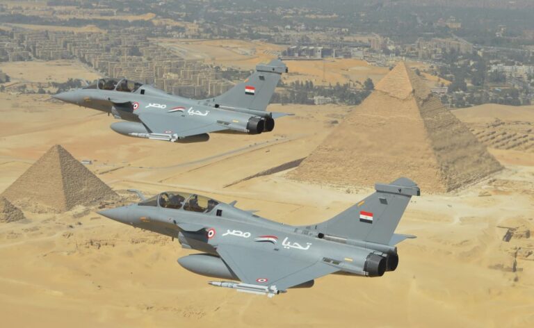 埃及接收三架新阵风战斗机，距完成订单更近一步
