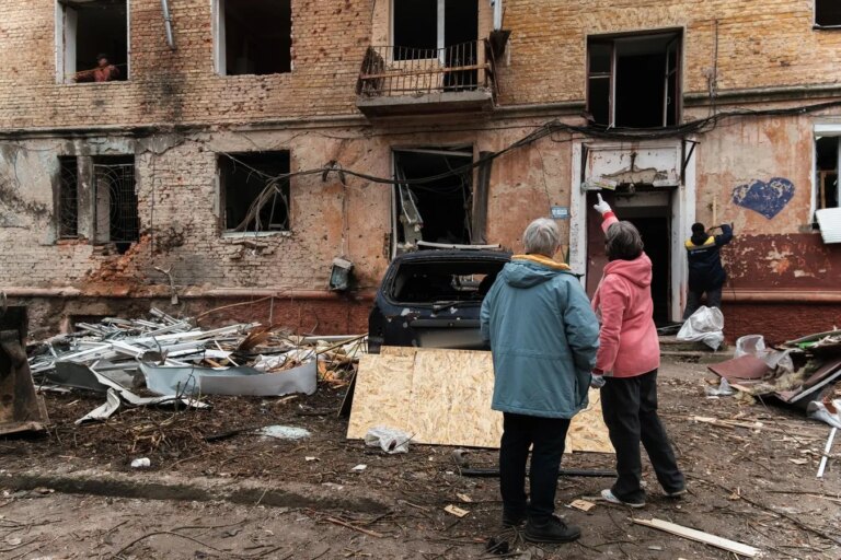 俄无人机袭击切尔尼希夫致三人受伤