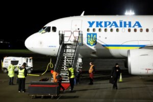 无人机入侵爱尔兰领空，泽连斯基访爱期间安全受威胁