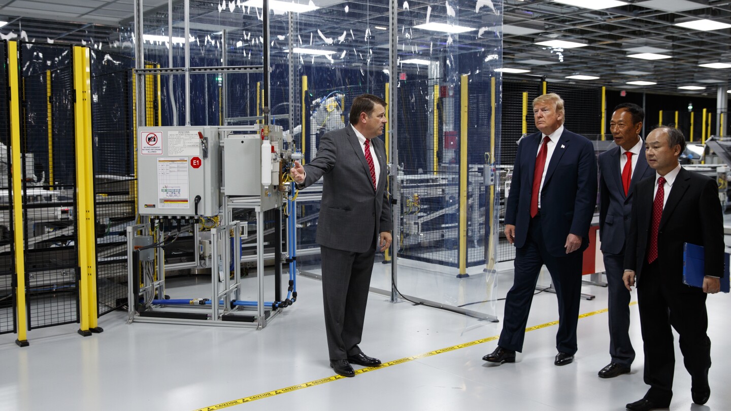 富士康AI投资引发美国议员担忧