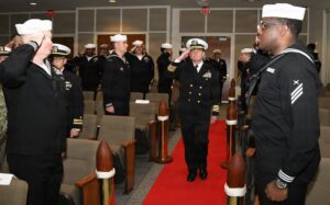 美海军成立首支信息战中队