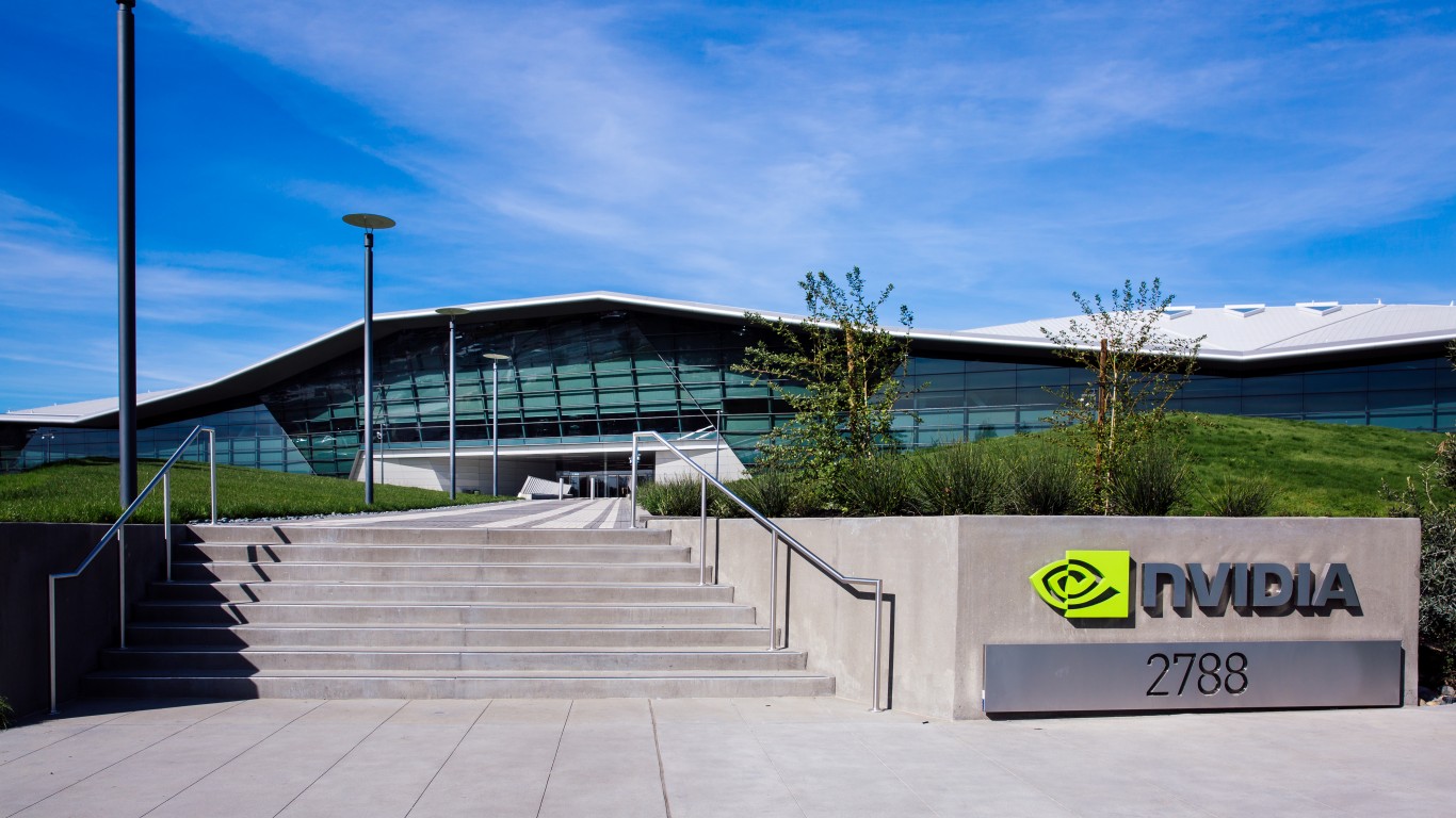 英伟达最大机遇在人形机器人