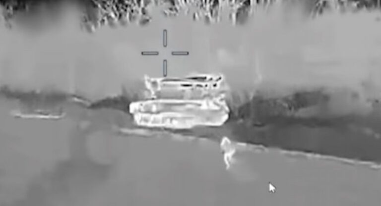 乌特种部队跨境摧毁俄两套电子战系统