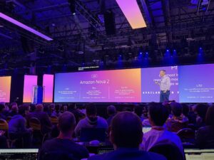 AWS推出Nova Forge，助力企业低成本构建AI模型