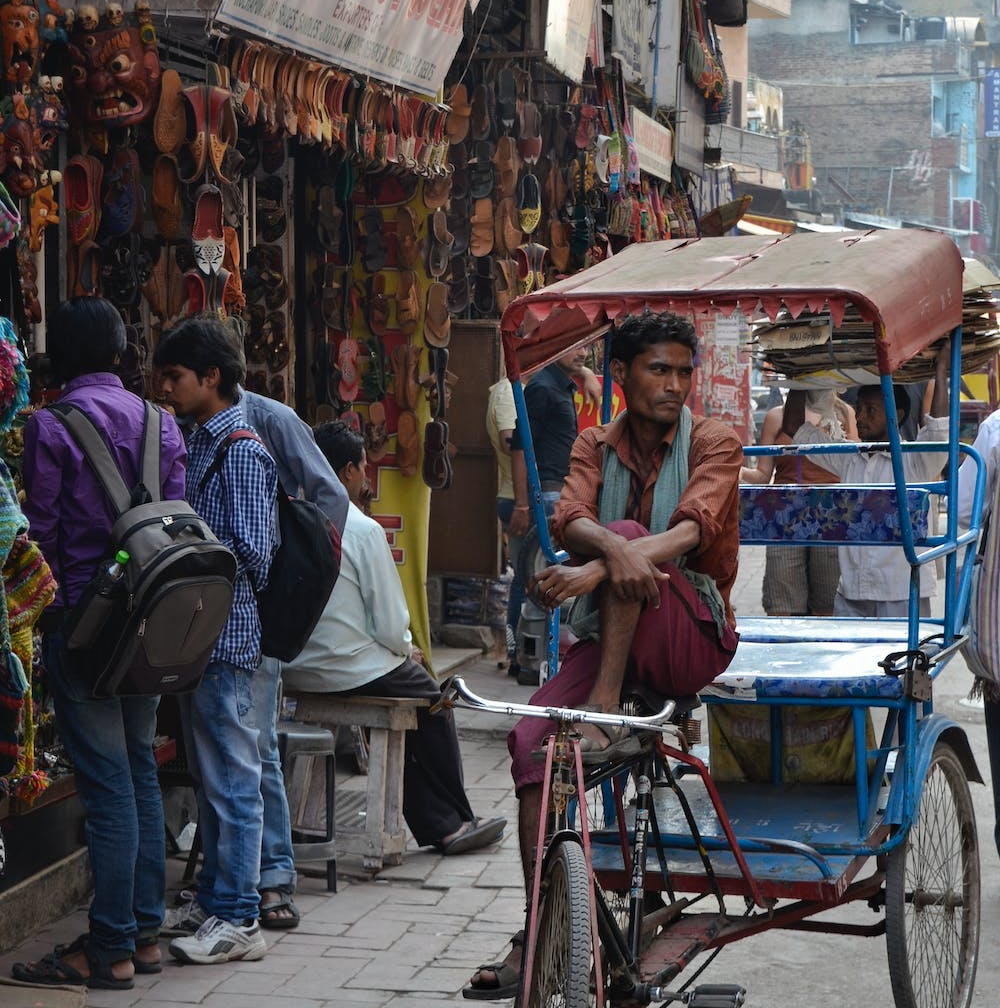 亚马逊微软将投500亿美元布局印度AI与云基建