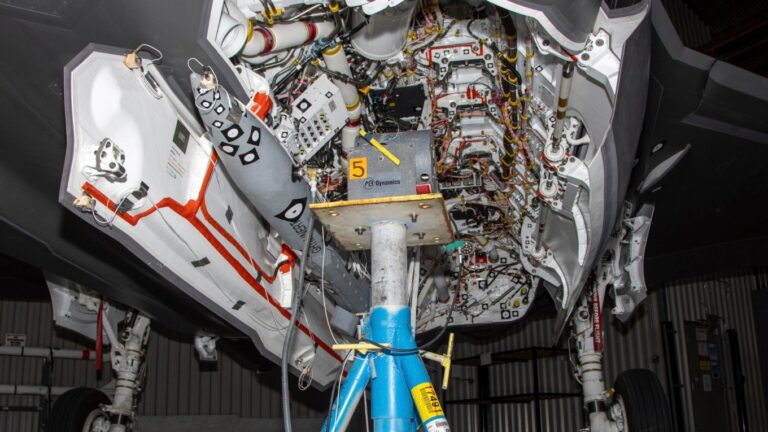 欧洲远程导弹完成F-35集成测试，射程达200公里