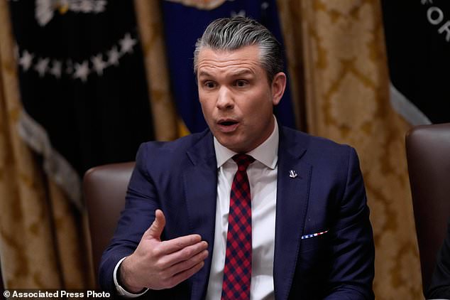 国防部长泄露敏感信息，美军行动安全受威胁