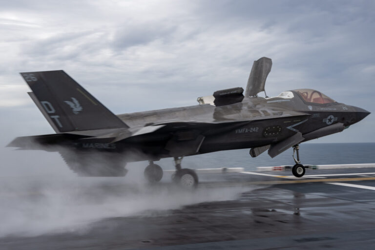 五角大楼追加合同，洛克希德马丁获198架F-35战机资金