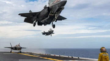 乌军前线直订无人机24小时送达