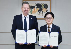 Arm五年内将在韩培养1400名芯片设计人才