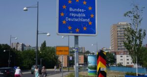 德国派兵支援波兰东部边境防御