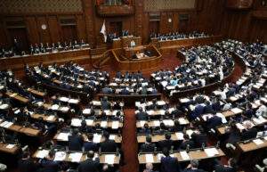 高市早苗推“蝎形”遏华战略