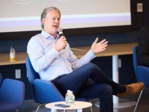 Meta与多家媒体达成AI内容授权协议，涵盖CNN、福克斯等