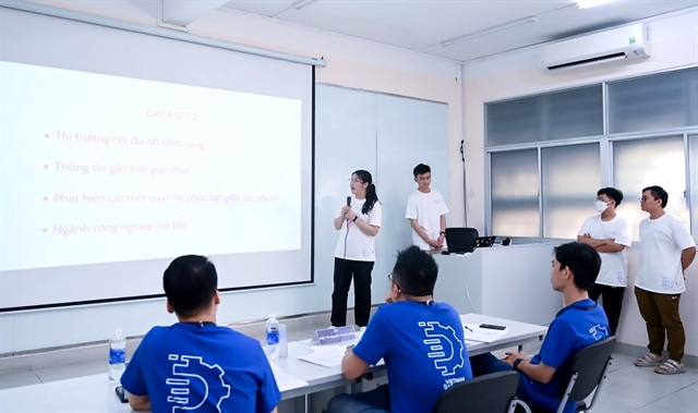 越南学子用AI破解医疗数据难题