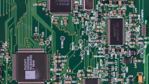 AI投资热潮提振韩国内存芯片制造商前景