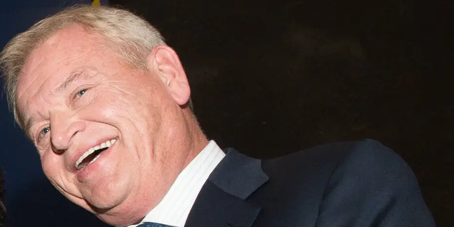 科技巨头联手推进生成式AI，共创未来新优势