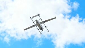 全国首条跨海峡低空无人机常态化物流航线开通