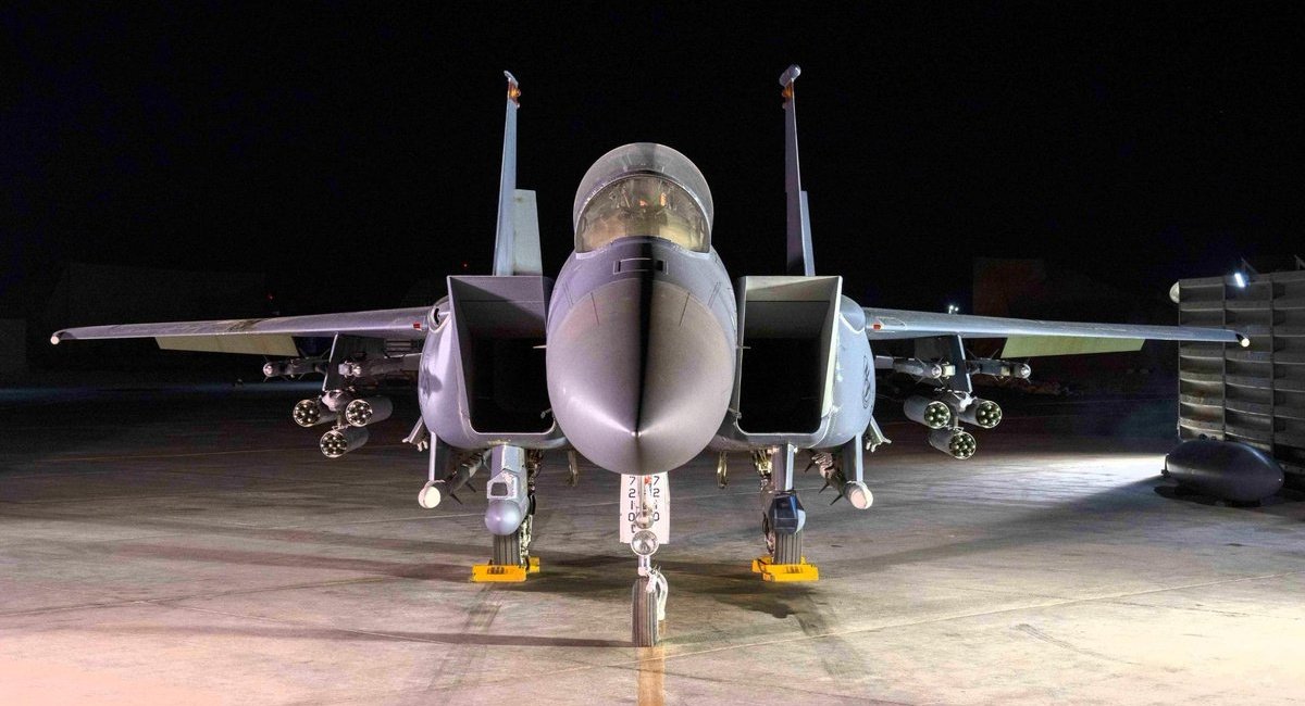 乌克兰F-16装备低成本APKWS II火箭对抗俄无人机