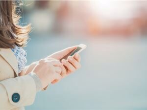 智谱开源AutoGLM，AI可自主操作手机